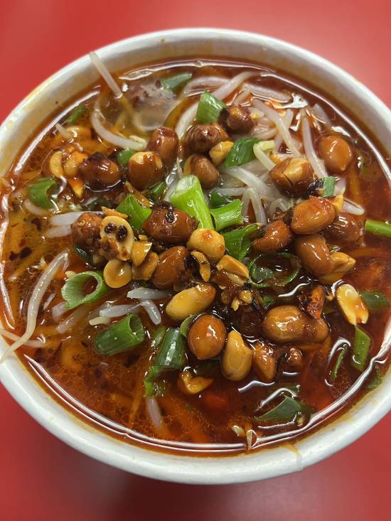 13. Spicy Noodles 麻辣小麵